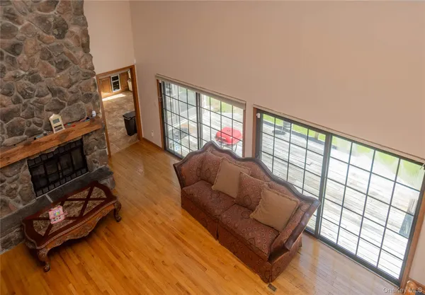 $765,000 | 1 Far Horizons Drive, Newburgh, NY 12550