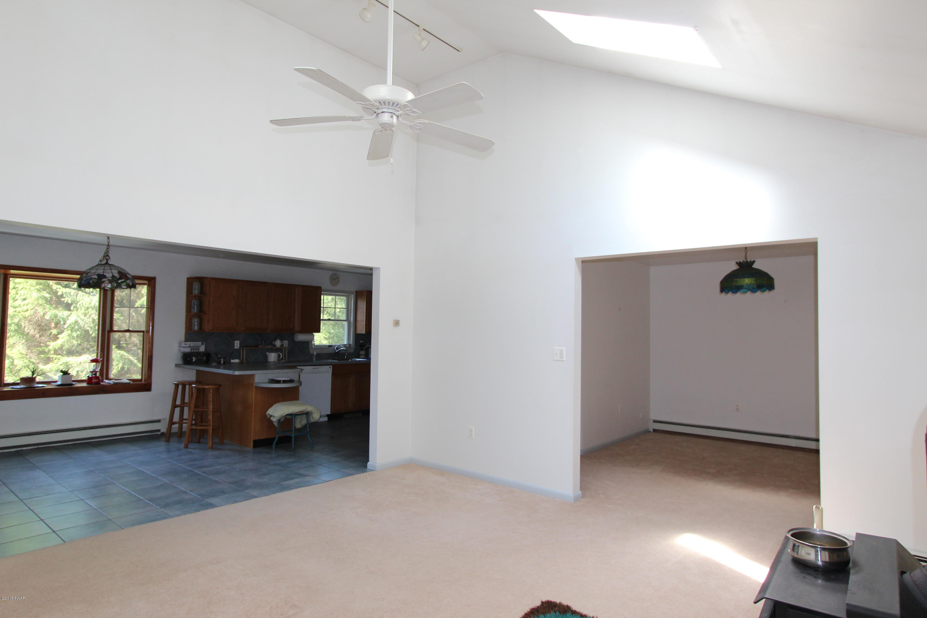 742 Raymondskill Road Milford, PA 18337 - Photo 21 of 26