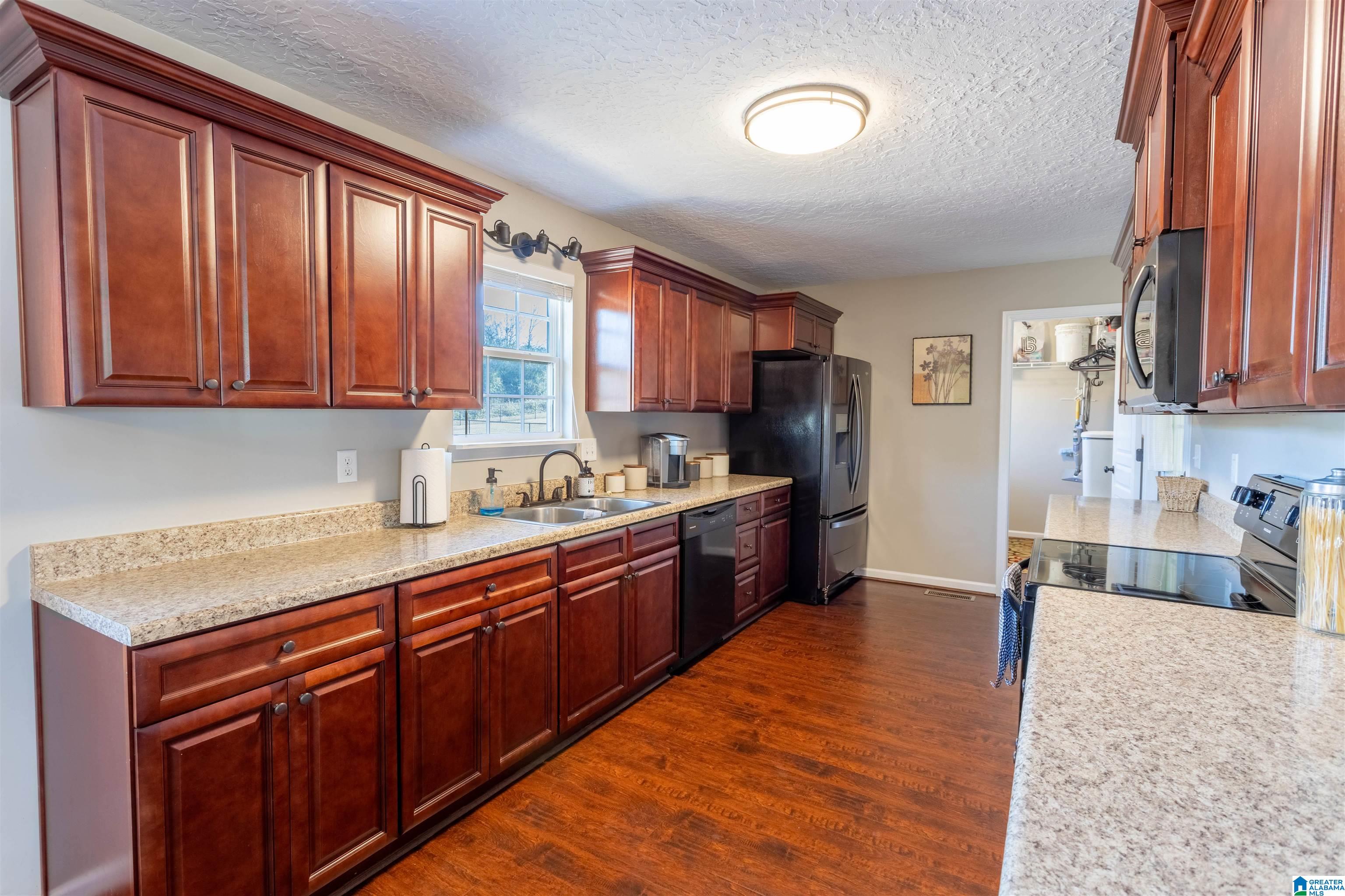 406 Bailey Road Weaver, AL 36277 - Photo 12 of 28