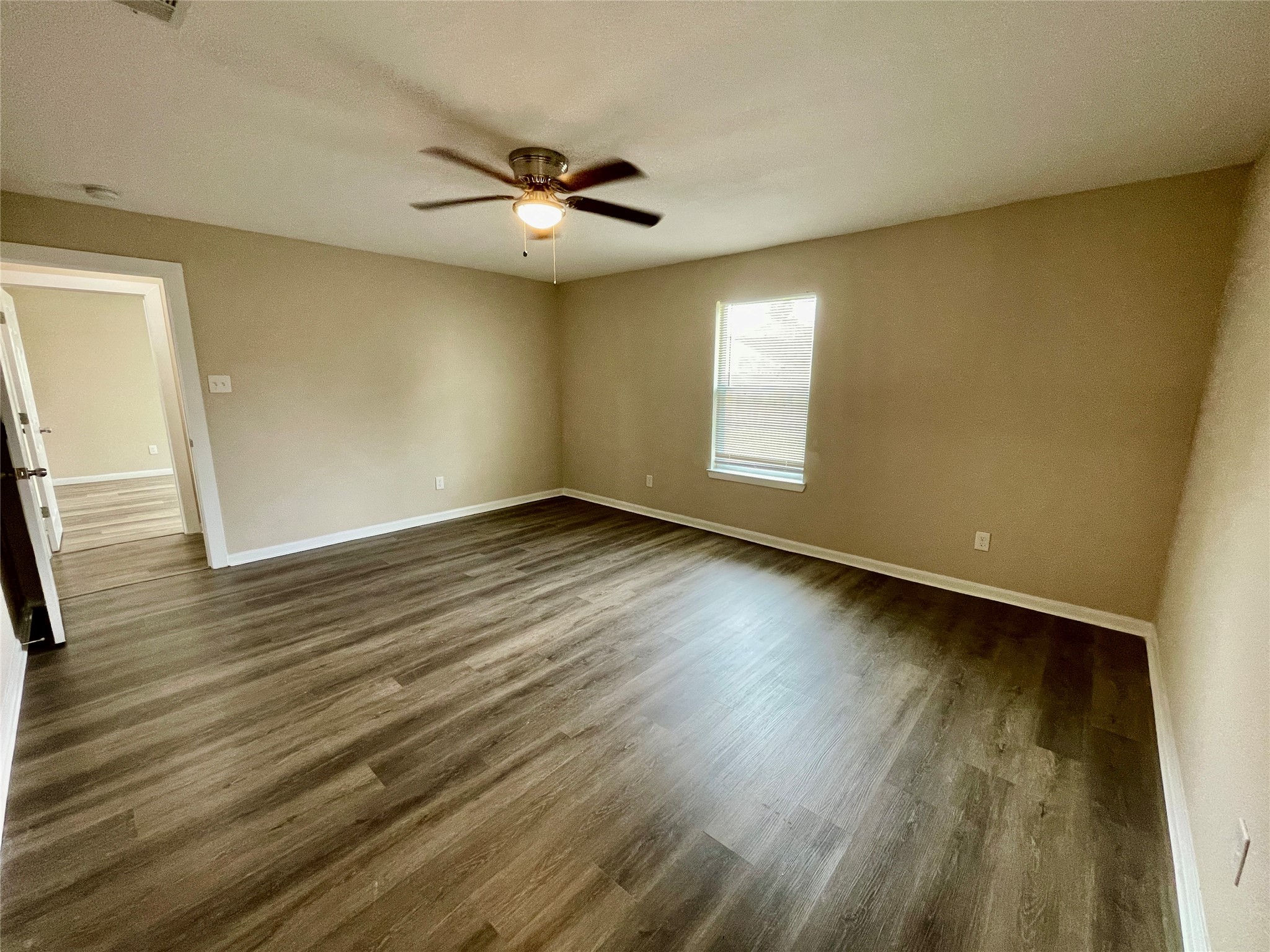 6810 Foster Street Houston, TX 77021 - Photo 20 of 24 Gallery Image 20