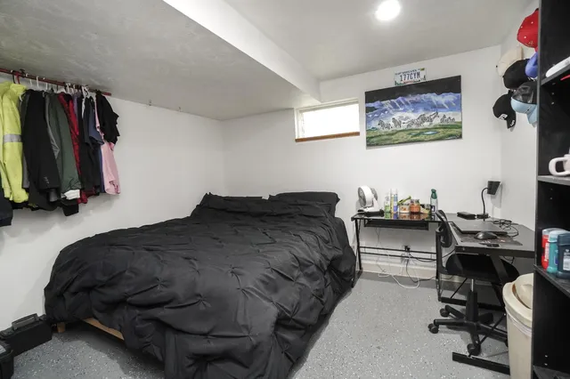 $345,000 | 19930 Alpine Drive, Lawrenceburg, IN 47025