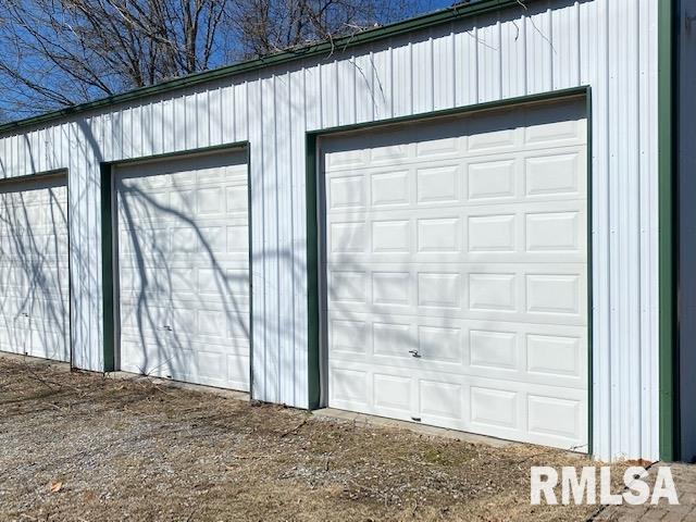 1774 Dr Springs Road Carterville, IL 62918 - Photo 2 of 16 Gallery Image 2