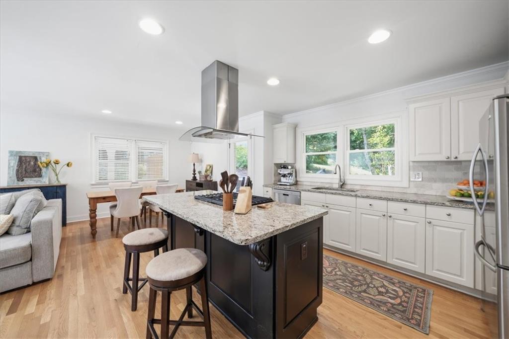 31 West Belle Isle Road Northeast Sandy Springs, GA 30342 - Photo 6 of 28 Gallery Image 6