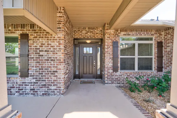 $439,999 | 5823 Crestlake Drive, Crestview, FL 32536