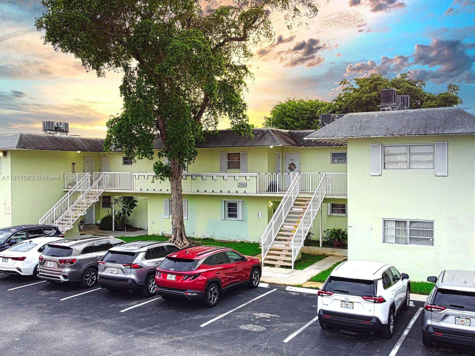 7530 Southwest 82nd Street, Unit G203 Miami, FL 33143 - Photo 1 of 25