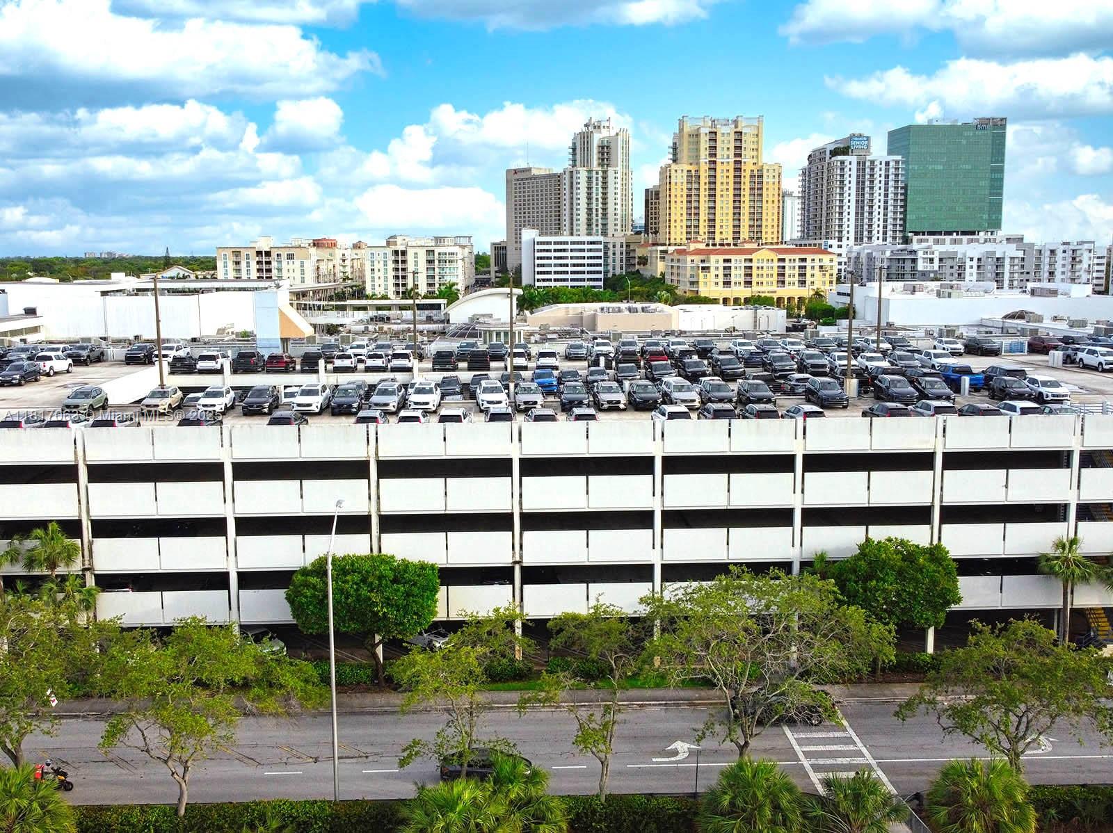 7530 Southwest 82nd Street, Unit G203 Miami, FL 33143 - Photo 5 of 25