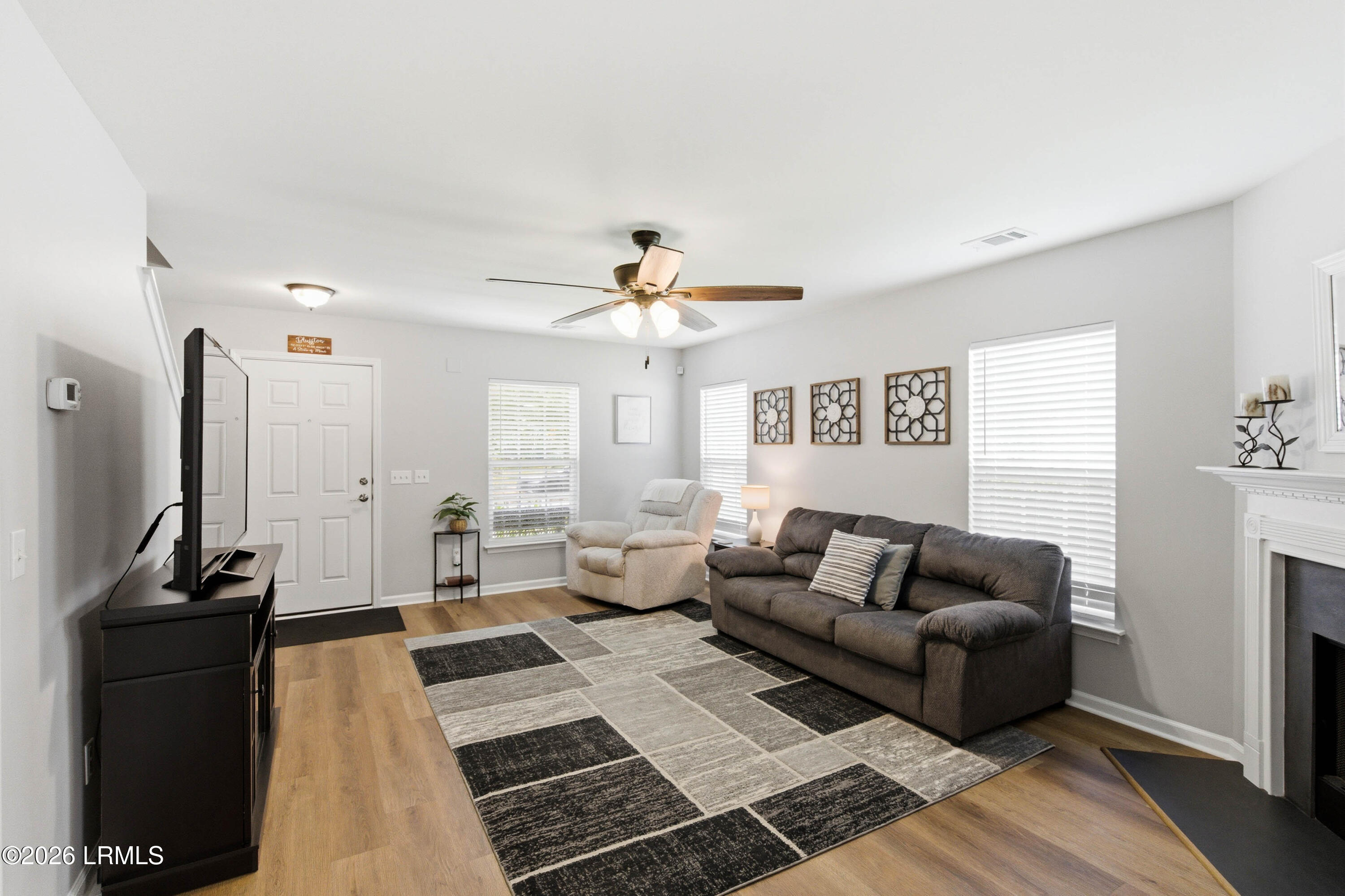 107 Holly Ridge Drive Bluffton, SC 29910 - Photo 13 of 49 107 Holly Ridge-51
