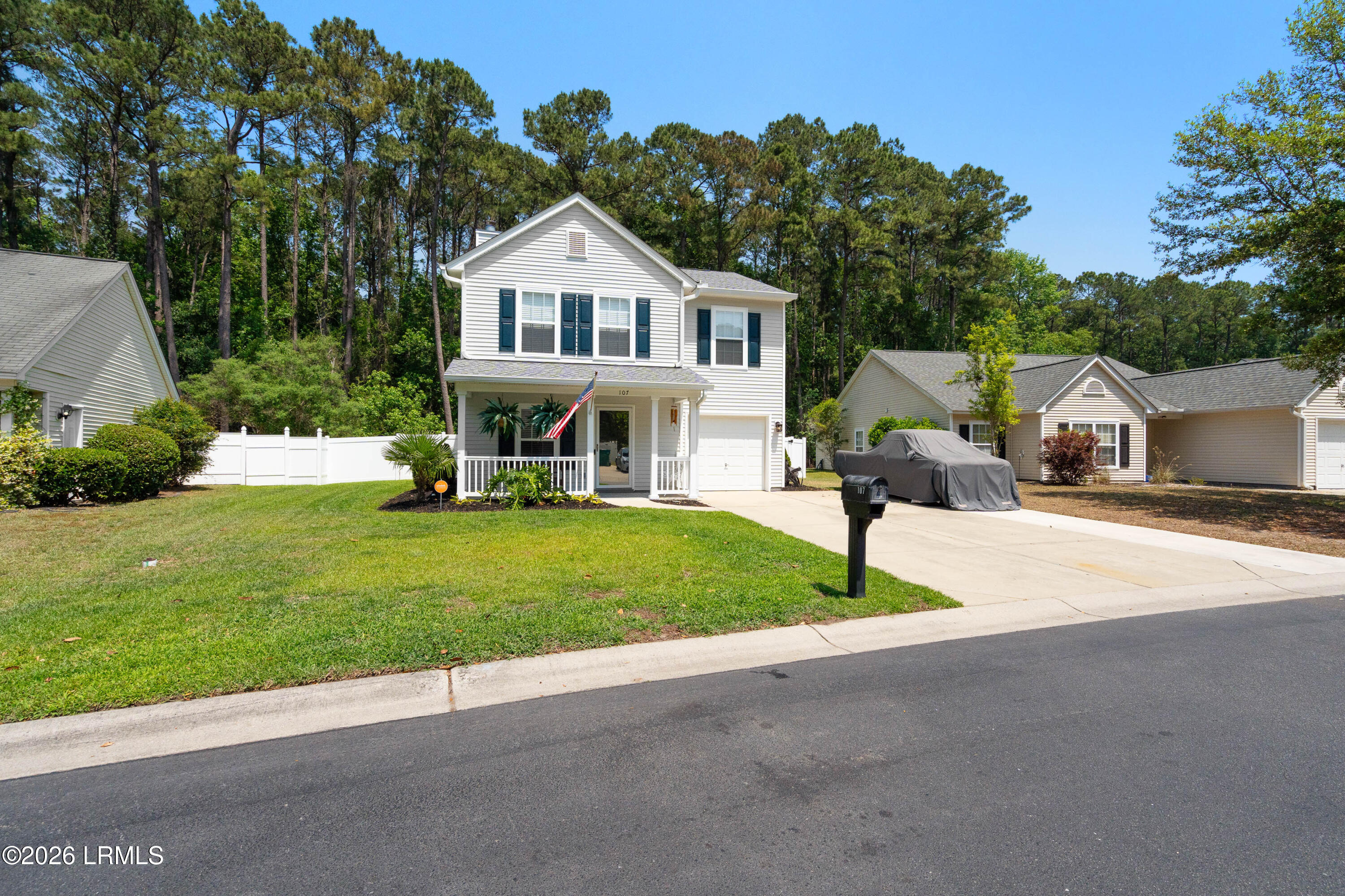 107 Holly Ridge Drive Bluffton, SC 29910 - Photo 5 of 49 107 Holly Ridge-13