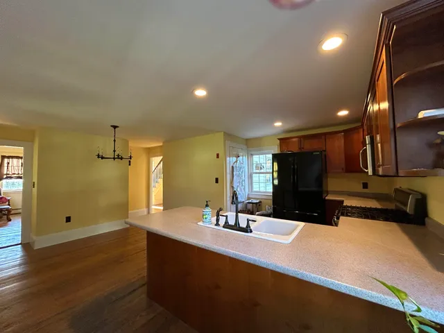 $825,000 | 540 Ocean Road, Portsmouth, NH 03801