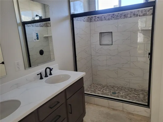 $819,000 | 820 Hacienda Drive, Arroyo Grande, CA 93420