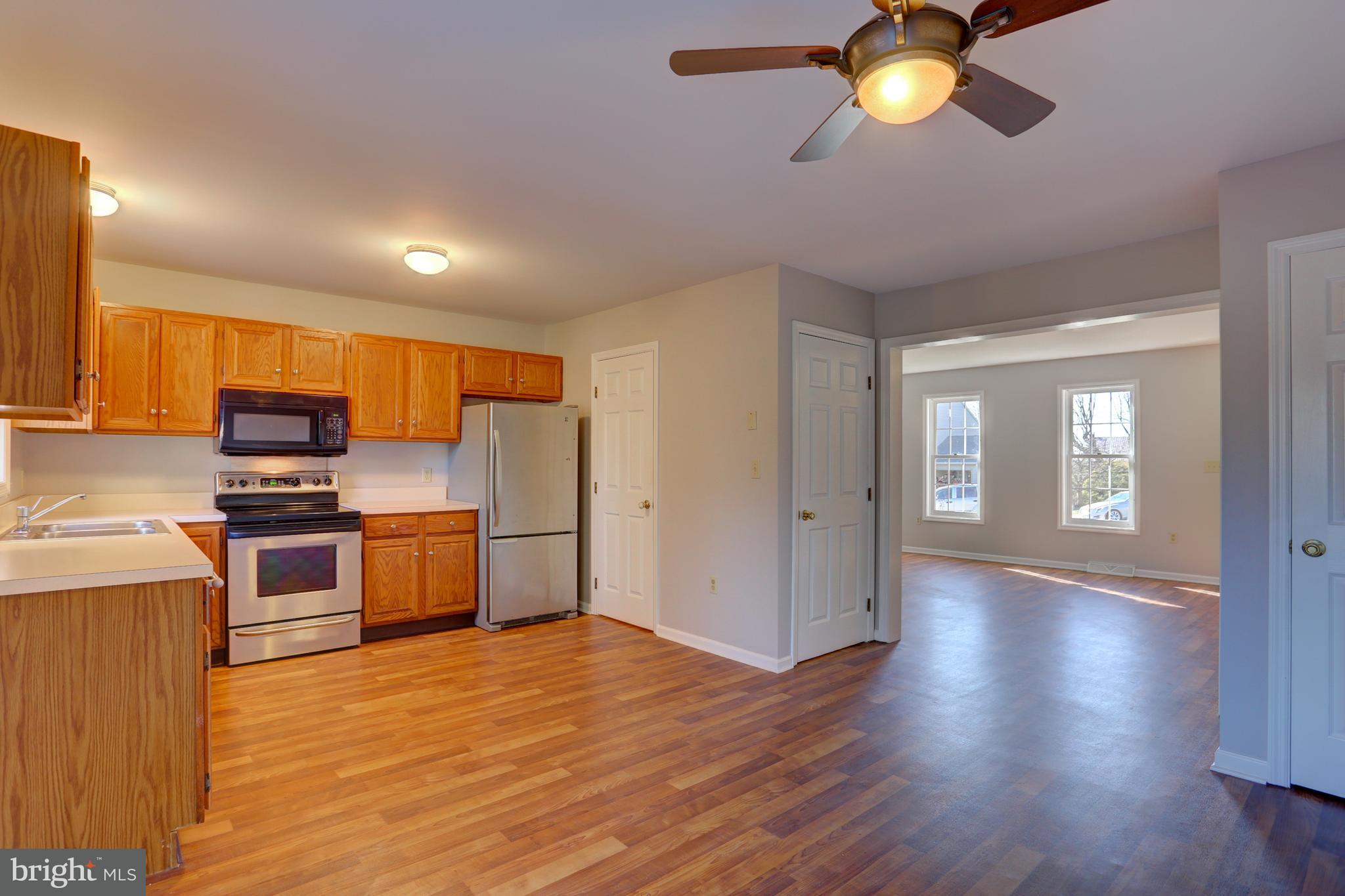 21 Diamond Spring Circle Akron, PA 17501 - Photo 8 of 26 Dining Room To Kitchen