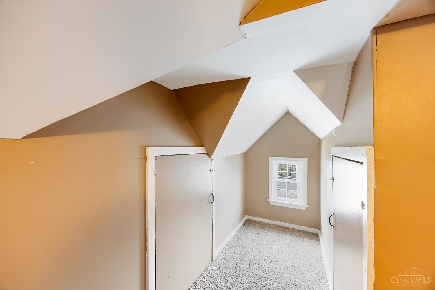 7026 River Road Cincinnati, OH 45233 - Photo 21 of 30 Gallery Image 21