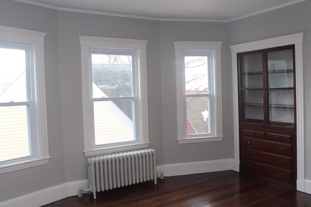 35 Mt Ida Road, Unit 3 Boston, MA 02122 - Photo 13 of 40 Gallery Image 13