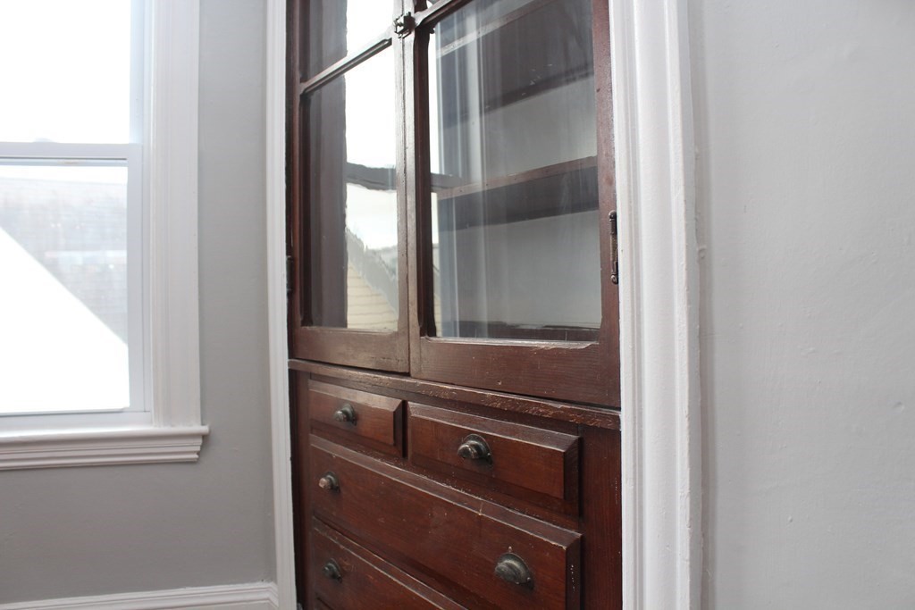 35 Mt Ida Road, Unit 3 Boston, MA 02122 - Photo 23 of 40 Gallery Image 23