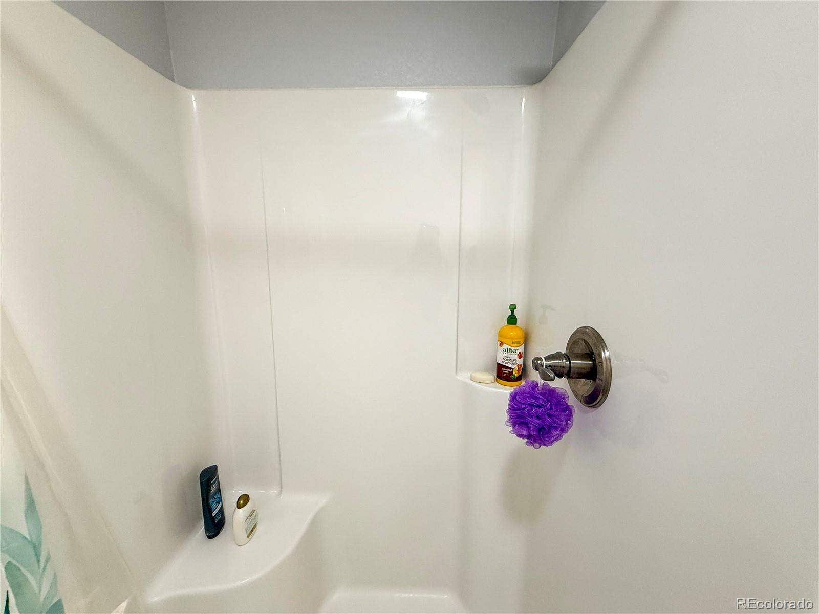370 West 8th Street North, Unit A & B Cheyenne Wells, CO 80810 - Photo 43 of 47 a bathroom with a tub