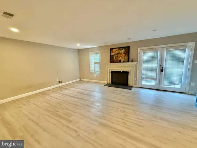 $3,600 | 7773 Shootingstar Drive, Springfield, VA 22152