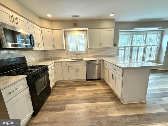 $3,600 | 7773 Shootingstar Drive, Springfield, VA 22152