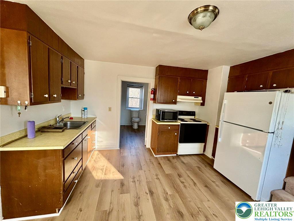 171 East Aluta Mill Road Nazareth, PA 18064 - Photo 4 of 9