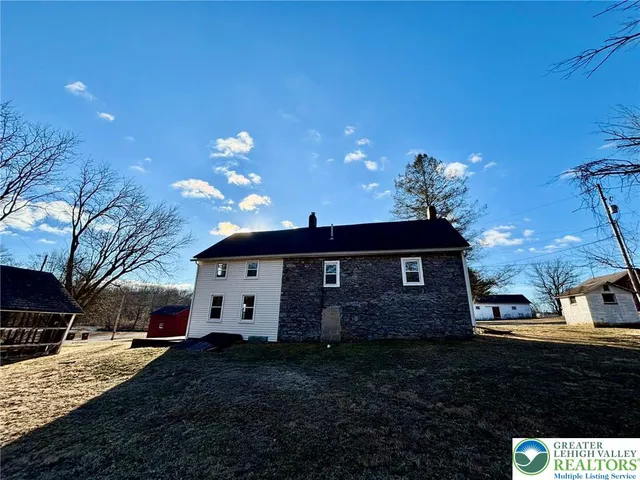 $2,050 | 171 East Aluta Mill Road, Nazareth, PA 18064