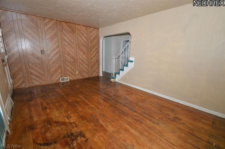 20814 Hansen Road Maple Heights, OH 44137 - Photo 9 of 16 Gallery Image 9