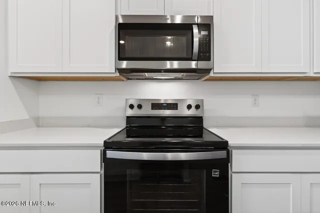 $1,895 | 5978 Ortega Hills Drive, Jacksonville, FL 32244