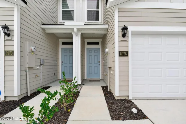 $1,895 | 5978 Ortega Hills Drive, Jacksonville, FL 32244