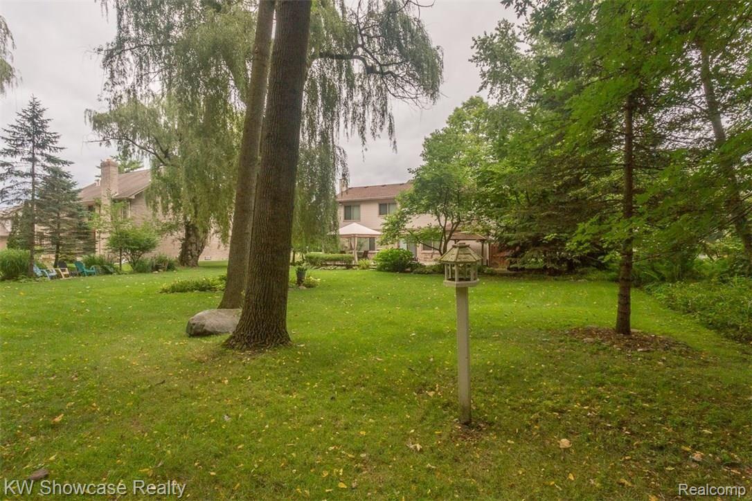 16897 Ryan Road Livonia, MI 48154 - Photo 33 of 34 Ryan Road_16897-Exterior-side-back-50.jpg