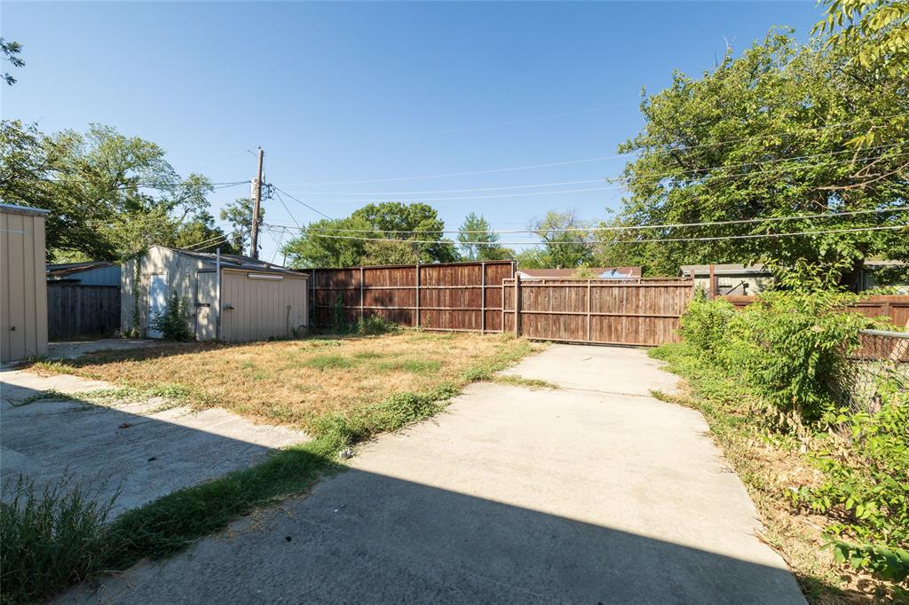 3264 Hillglenn Road Dallas, TX 75228 - Photo 16 of 17 Gallery Image 16