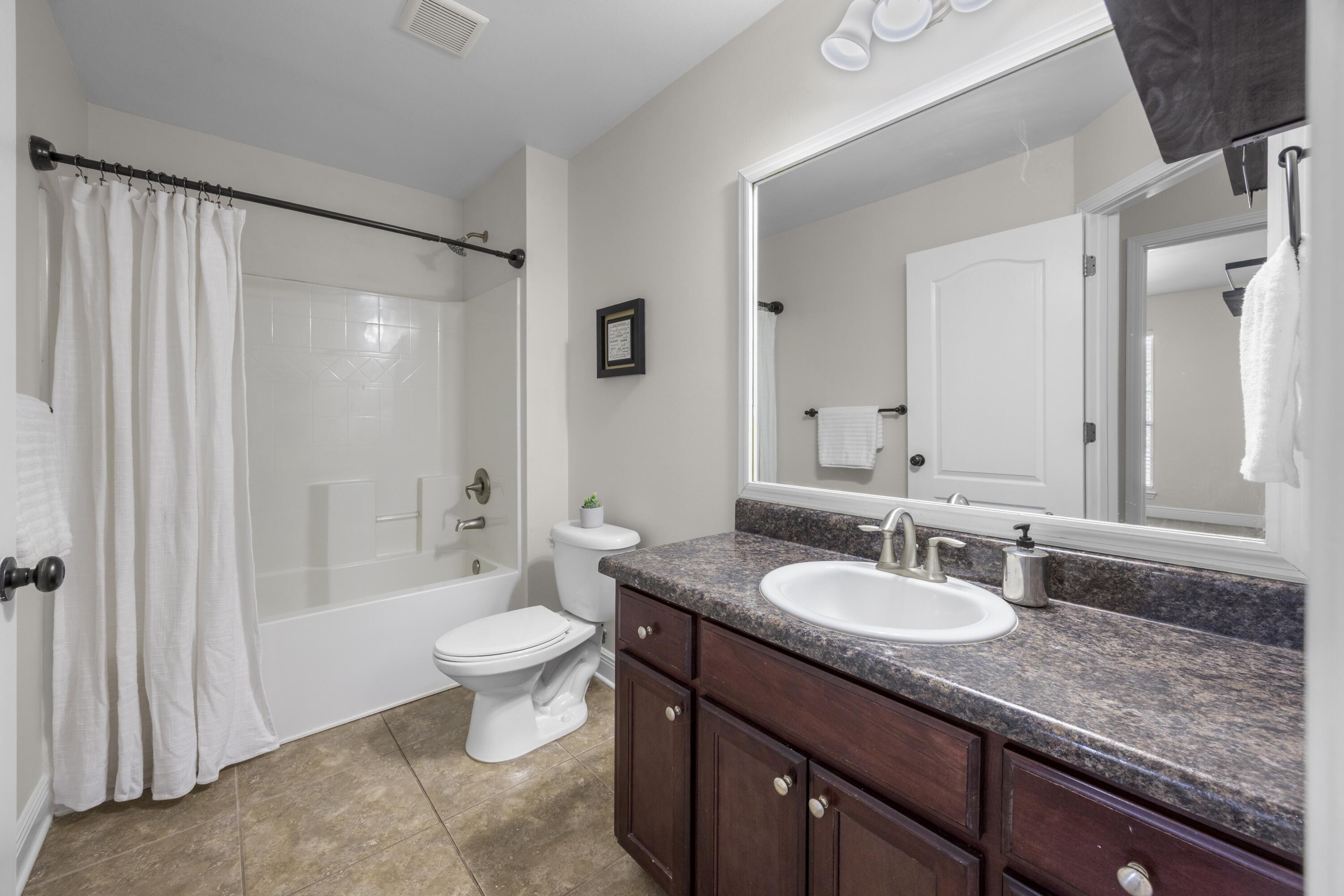 2392 Agerton Street Crestview, FL 32536 - Photo 48 of 75 602A4127