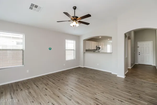 $2,225 | 23189 South 215th Street, Queen Creek, AZ 85142