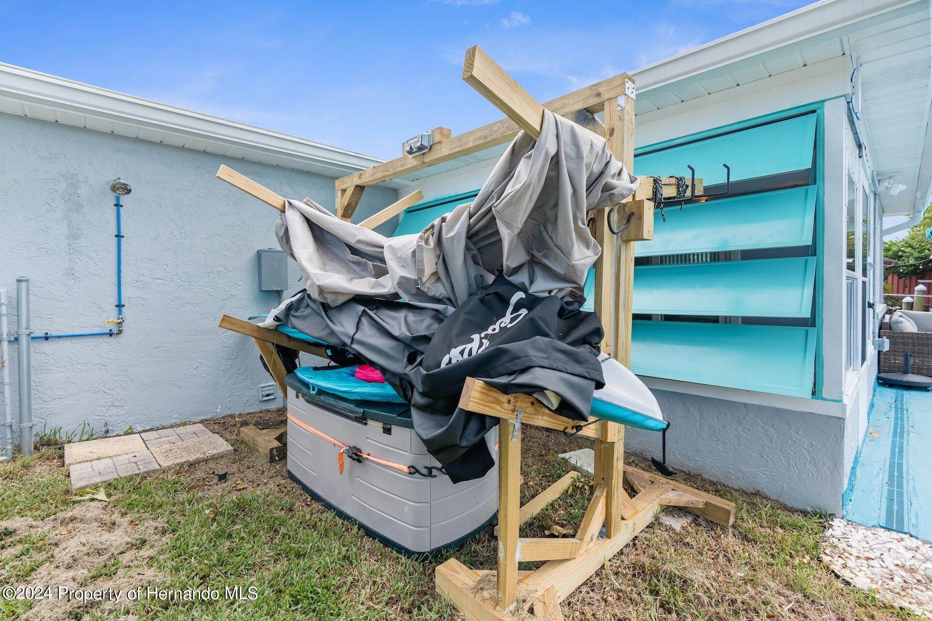 12535 3rd Isle Hudson, FL 34667 - Photo 36 of 46 a view of an entryway with a lot of stuff