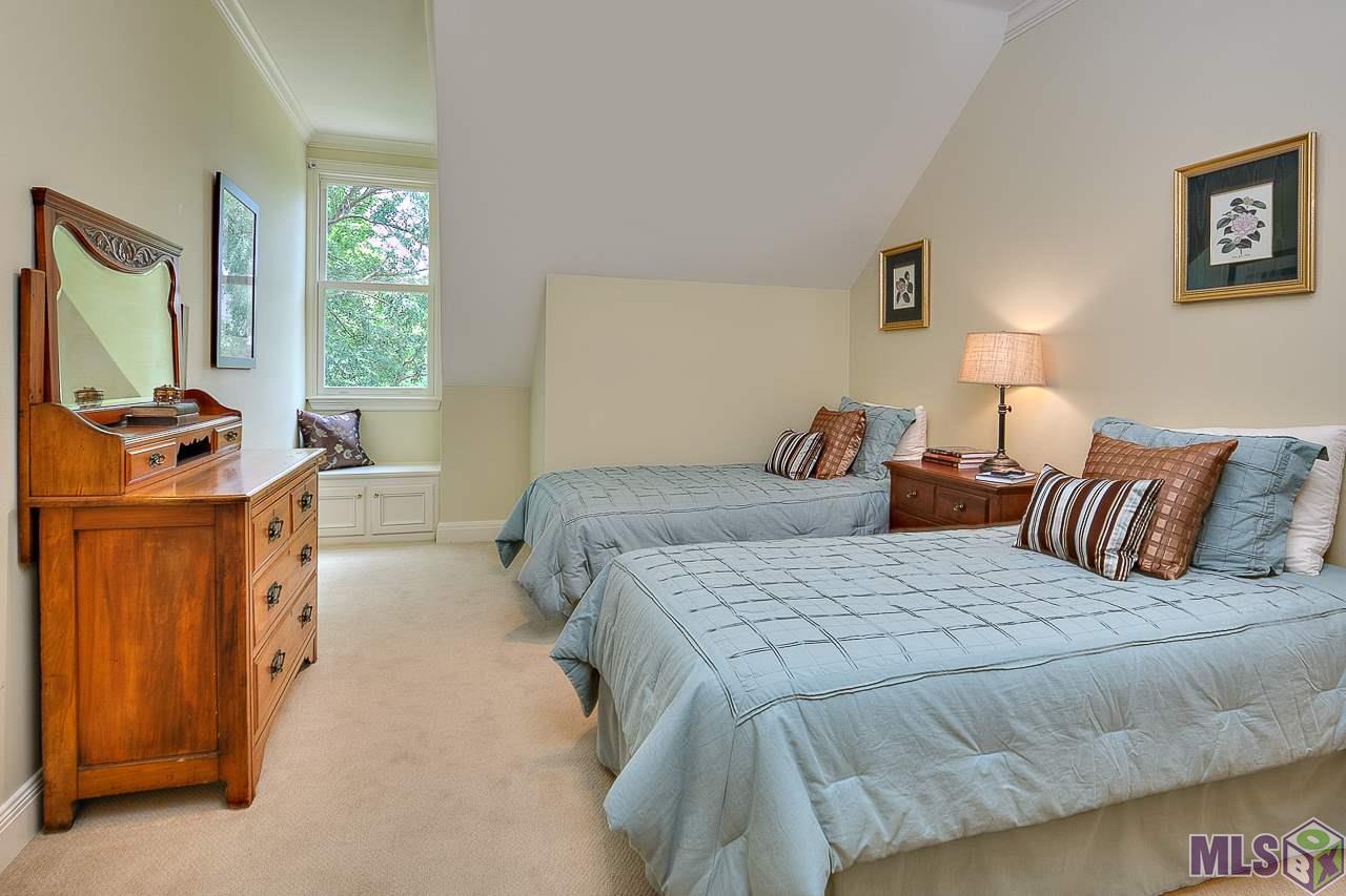 17876 Crossing Boulevard Baton Rouge, LA 70810 - Photo 23 of 32 Bedroom # 3