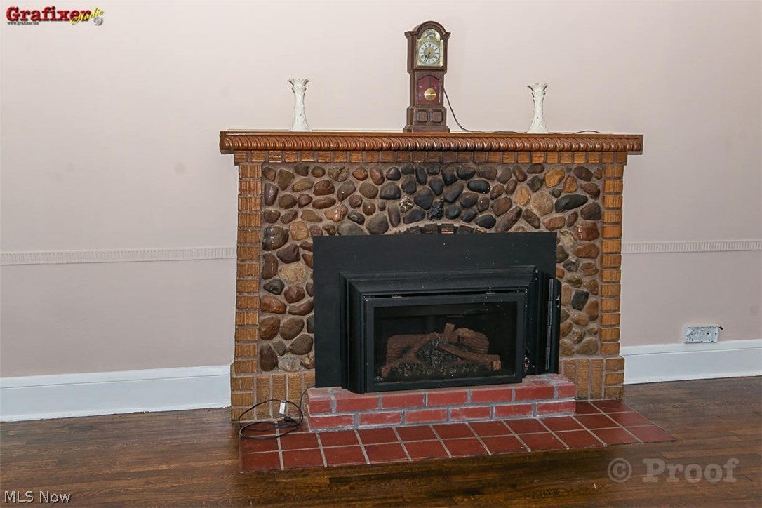 2204 Lamberton Road Cleveland, OH 44118 - Photo 3 of 19