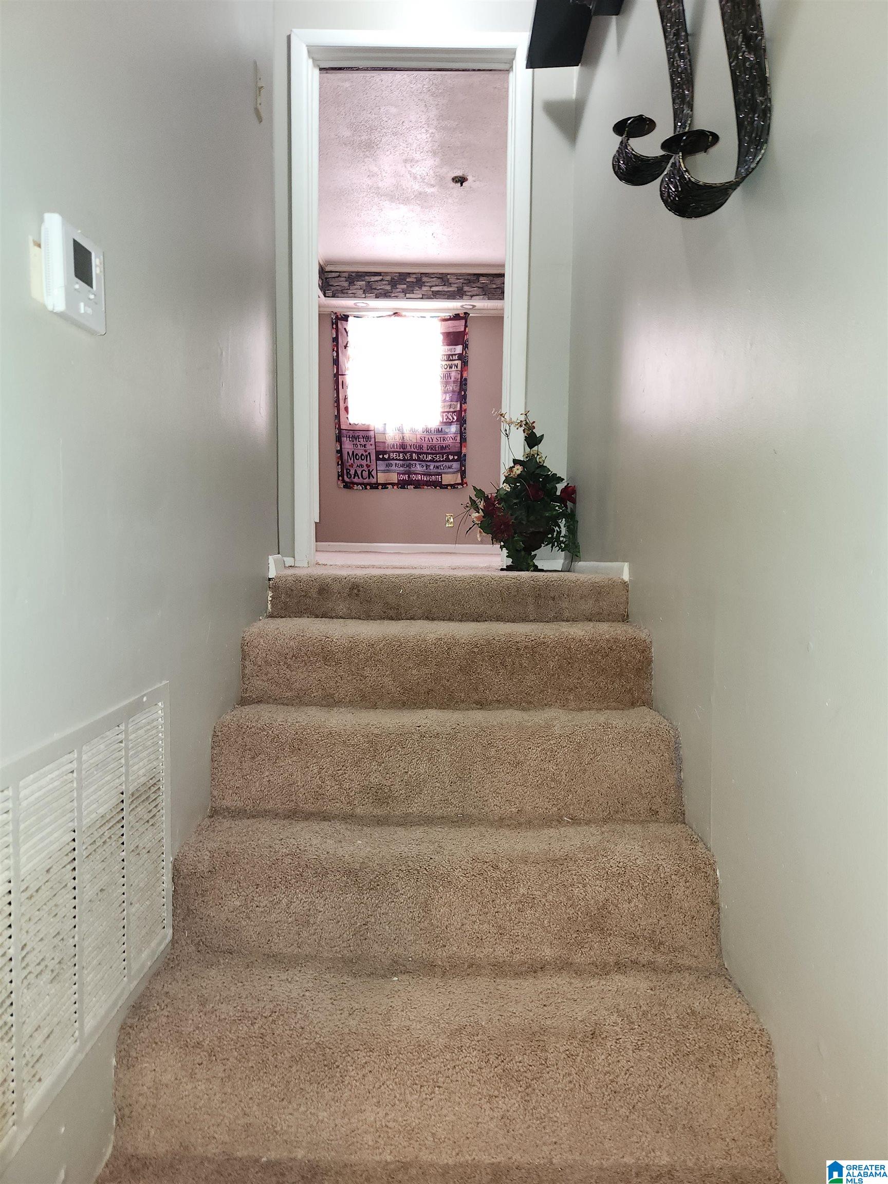 39 Mcnabb Road Ohatchee, AL 36271 - Photo 9 of 26