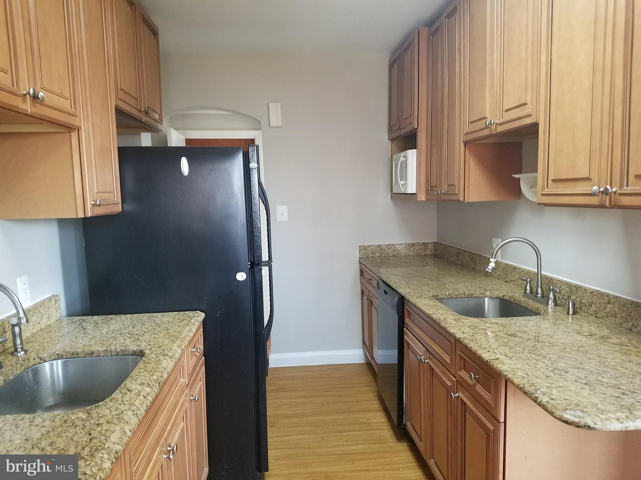 4014 Labyrinth Road Baltimore, MD 21215 - Photo 8 of 21 Kitchen
