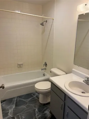 $2,100 | 1799 North Highland Avenue, Unit 37, Clearwater, FL 33755