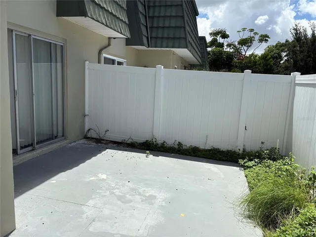 $2,100 | 1799 North Highland Avenue, Unit 37, Clearwater, FL 33755