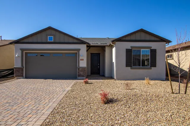 $2,400 | 8642 Wandering Creek Road, Prescott Valley, AZ 86315
