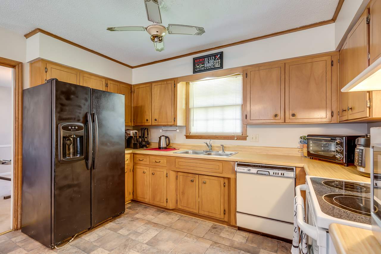 4114 Shepard Road Spartanburg, SC 29301 - Photo 17 of 33