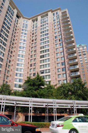 a view of a tall building