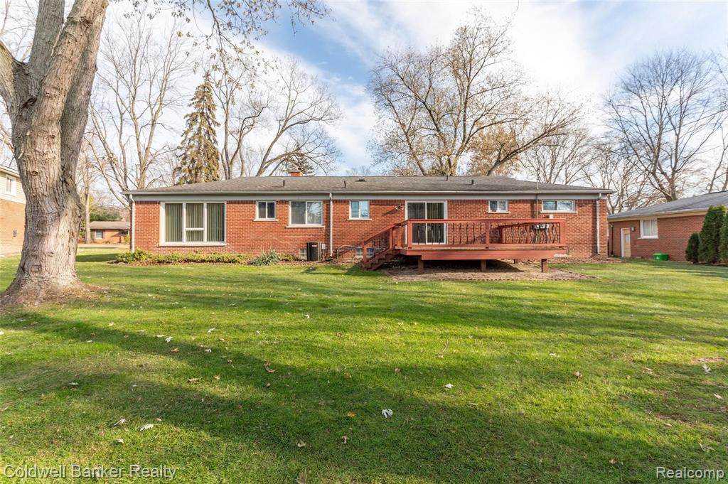 32143 Hearthstone Road Farmington Hills, MI 48334 - Photo 26 of 31