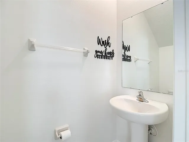 $2,000 | 6050 Acara Lane, Land O' Lakes, FL 34638