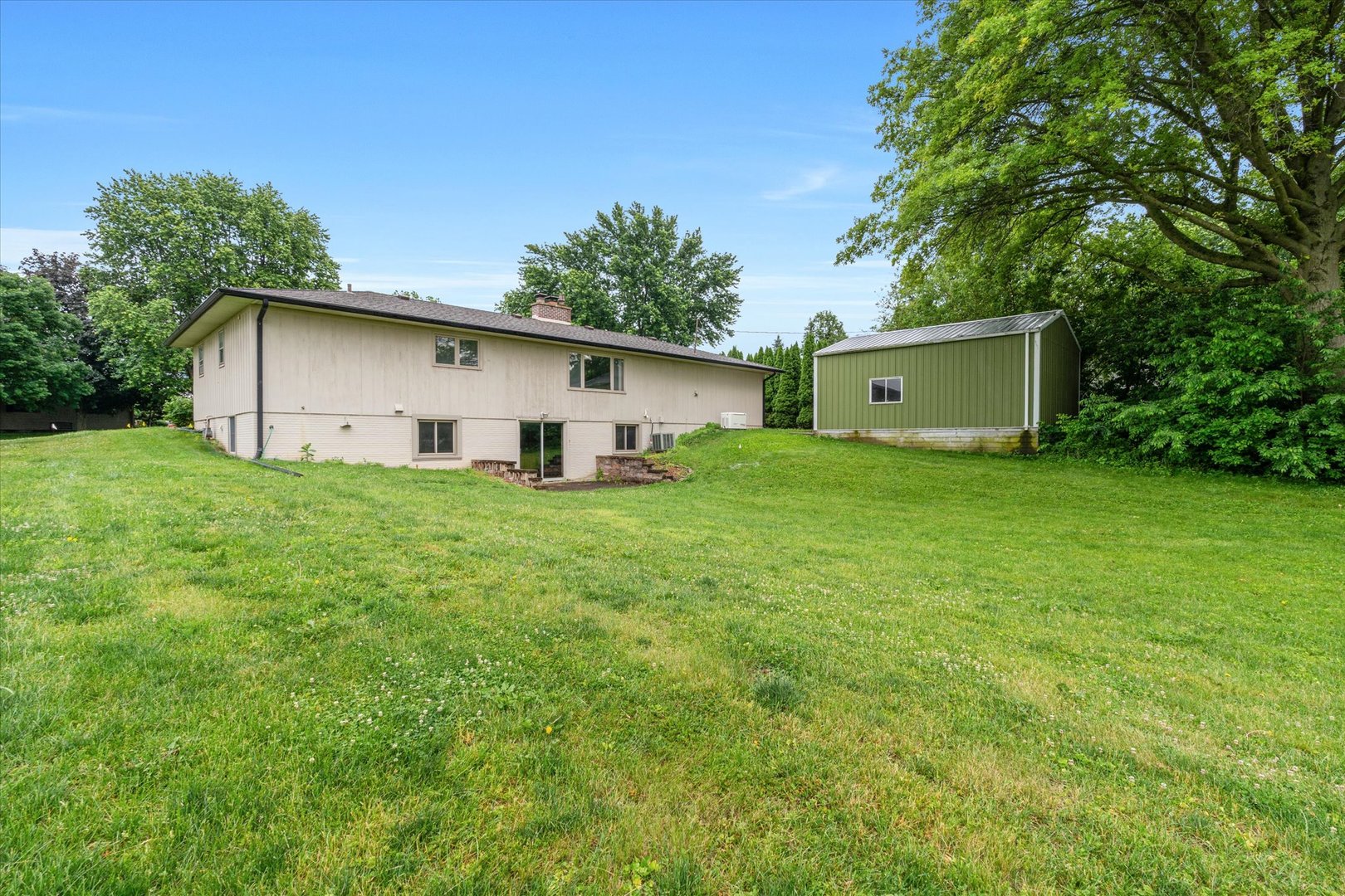 11822 3rd Street Milan, IL 61264 - Photo 9 of 45