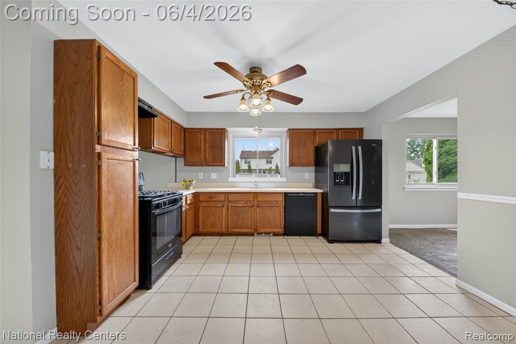 41531 Simcoe Drive Canton, MI 48188 - Photo 15 of 45