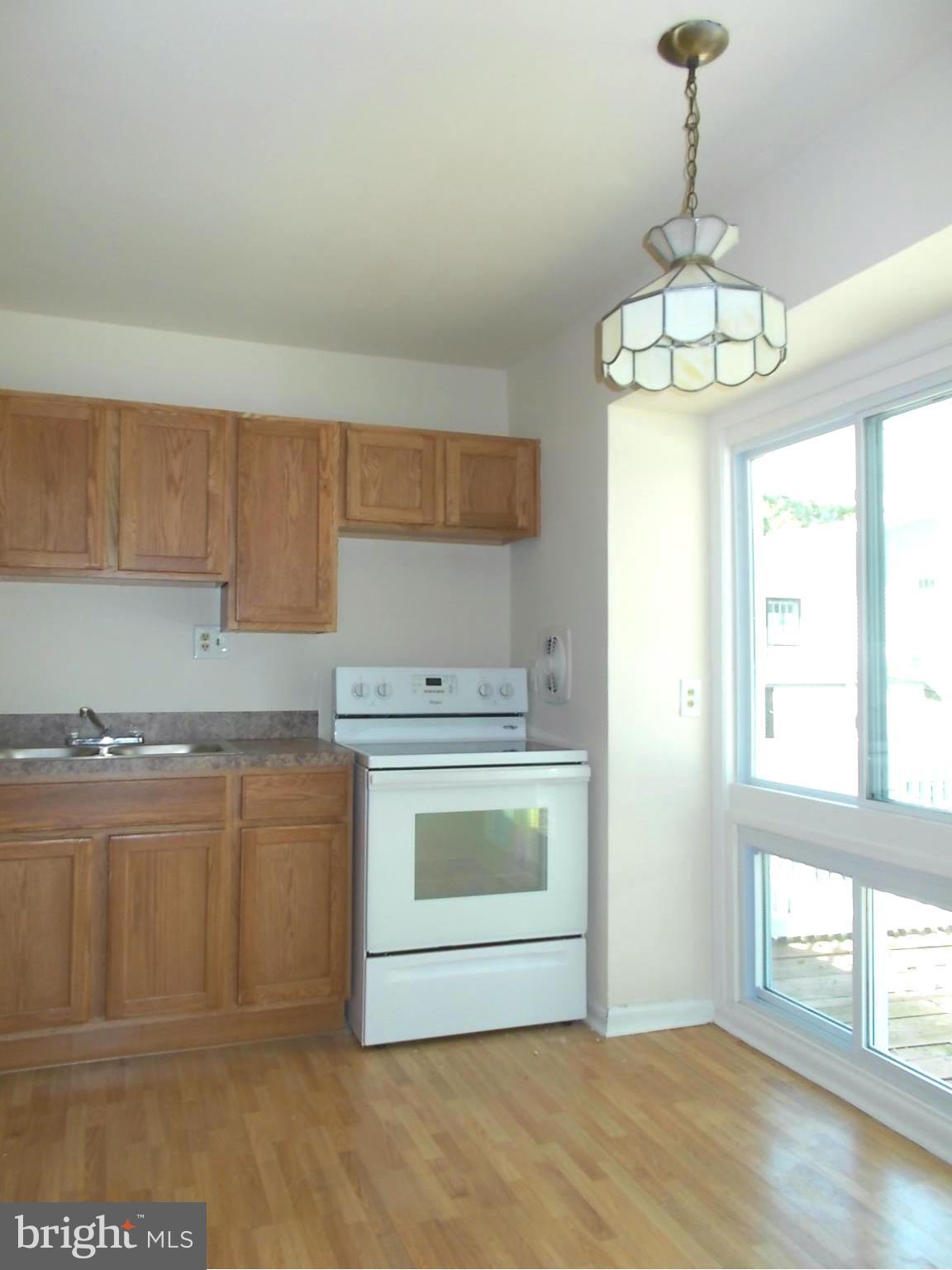 4203 Elby Street Silver Spring, MD 20906 - Photo 4 of 20 Kitchen