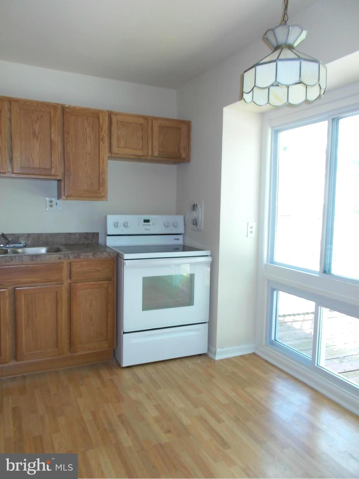 4203 Elby Street Silver Spring, MD 20906 - Photo 5 of 20 Kitchen
