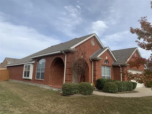 $2,795 | 3164 Guadaloupe, Grand Prairie, TX 75054