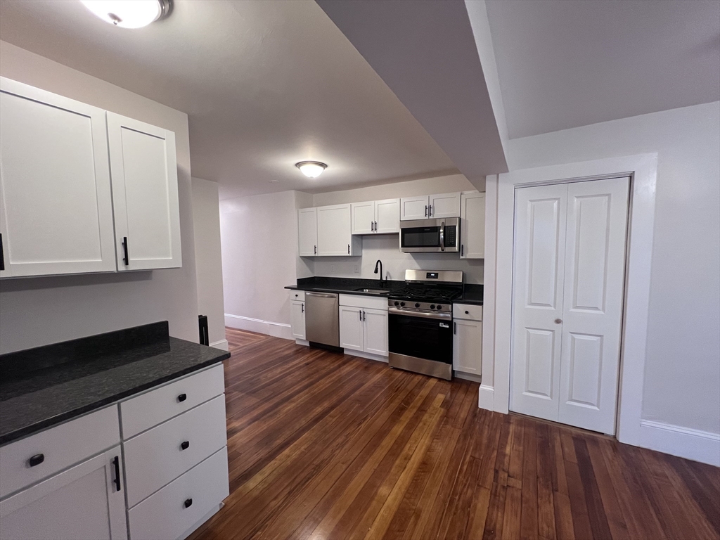 69 Jaques Street, Unit 2 Somerville, MA 02145 - Photo 1 of 19