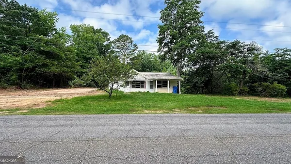$75,000 | 1565 County Road 61, Roanoke, AL 36274