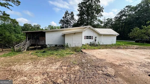 $75,000 | 1565 County Road 61, Roanoke, AL 36274